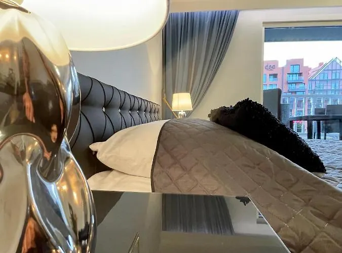 Michel Centrum Boutique *